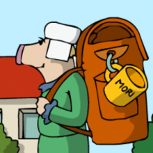 Moritz hat einen sehr großen Rucksack auf.